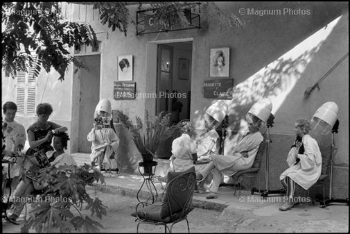 Learn Composition from the Photography of Henri Cartier Bresson Henri Cartier Bresson Shadow 003