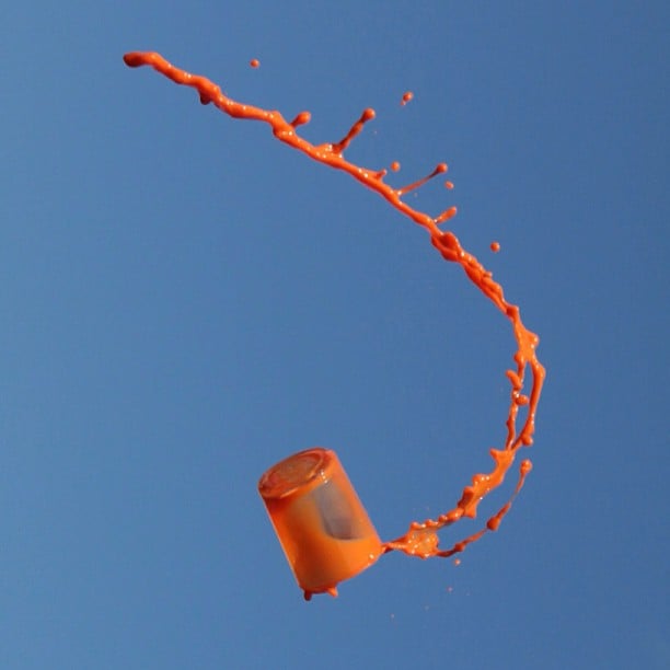 High Speed Photo Series of Liquids and Stuff Flying Through the Air flyingstuff10