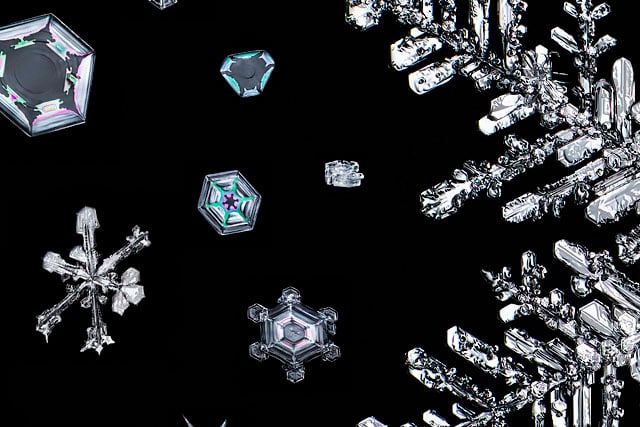 snowflake-small-crystals
