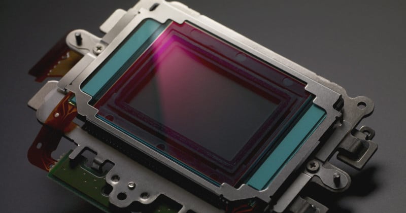 Canon Files 2 Curved Sensor Patents, One You Can Control
