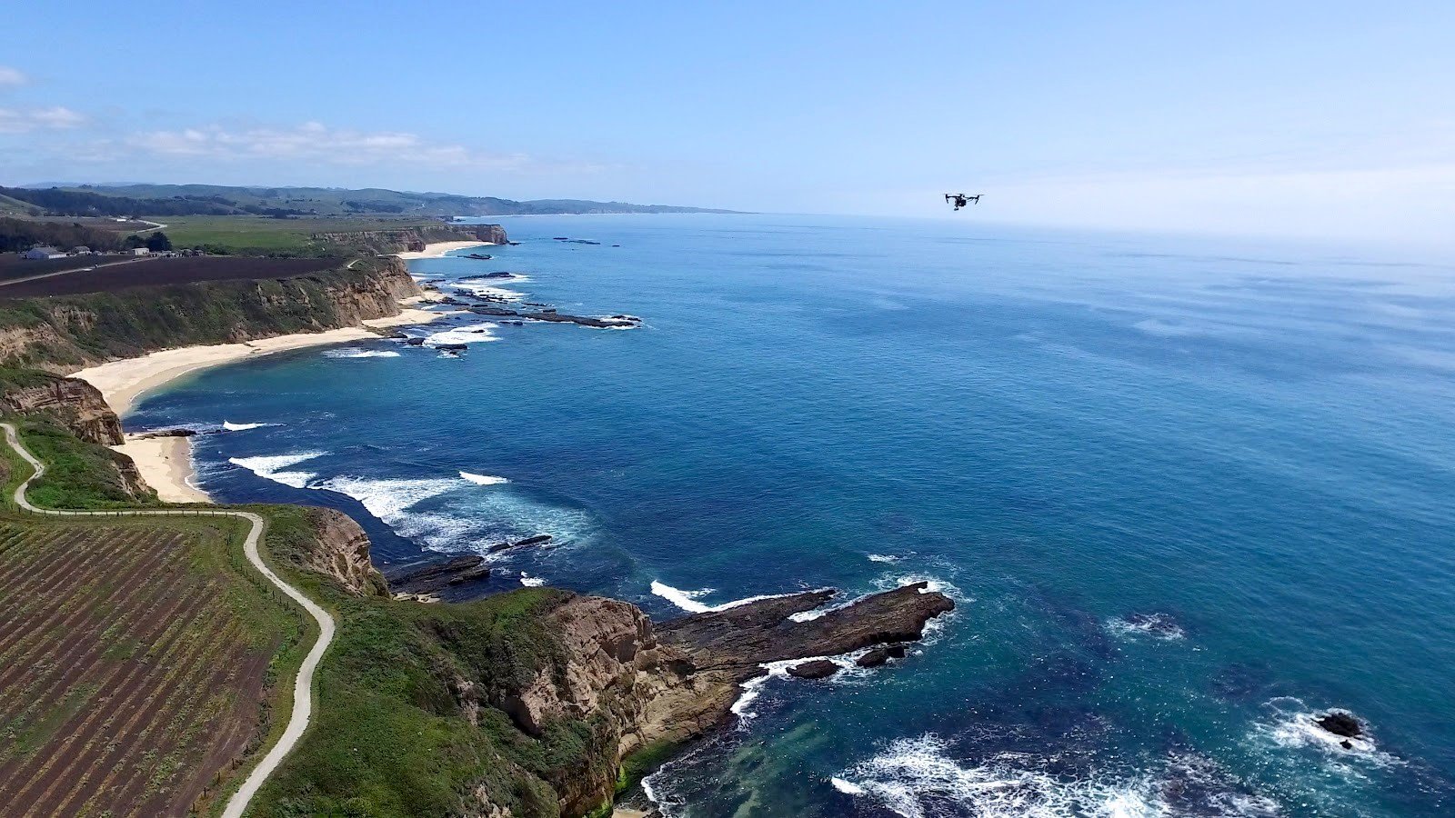 Cape Lets You Fly Real Drones in the Real World Over the Internet