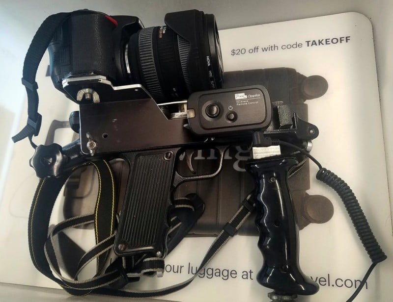 The TSA Thinks This Nikon DSLR Rig Looks Too Much Like a Gun