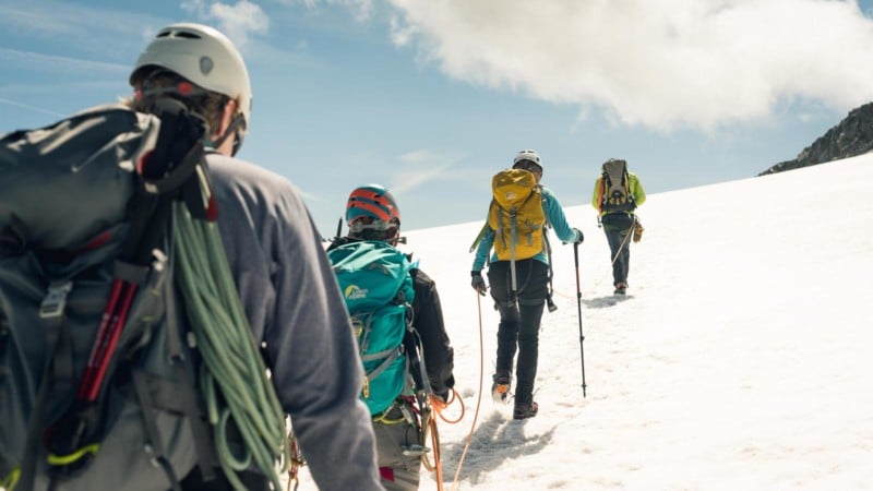 Tips for Shooting Mountaineering at High Altitudes