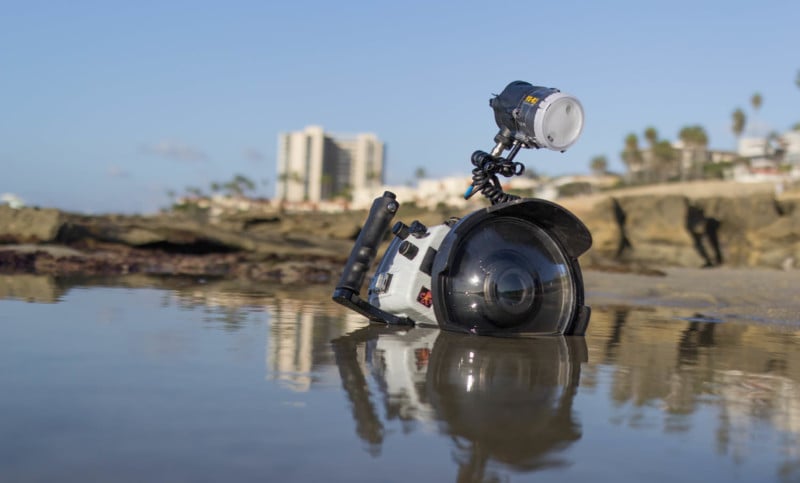 Review Ikelite Housing Is A Watertight Option For Underwater Photos