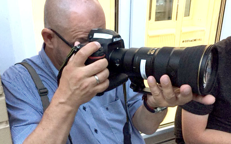 Nikon 500mm f/5.6 Spotted. Its TINY!