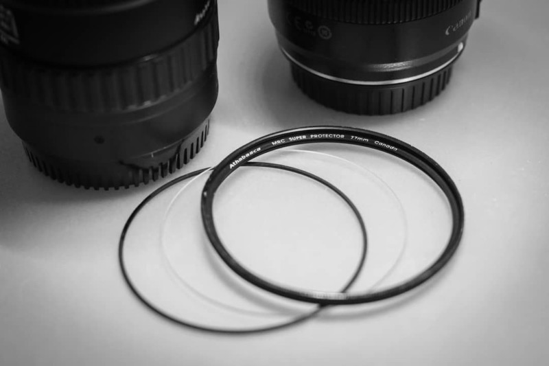  ikea desk pad can help remove stuck lens 