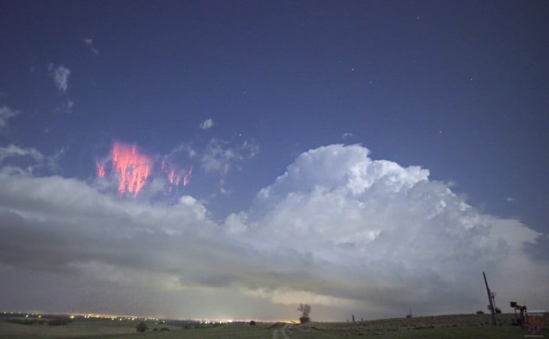 This Photographer Hunts for Rare Red Sprites Above Thunderstorms