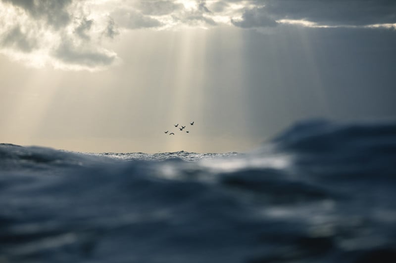 The Beauty of Ocean Waves Captured by Photographer Warren Keelan