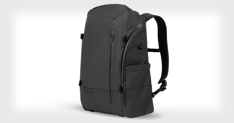 Agile Camera Daypack with Lifetime Warranty Raises $250K+ in 24hrs