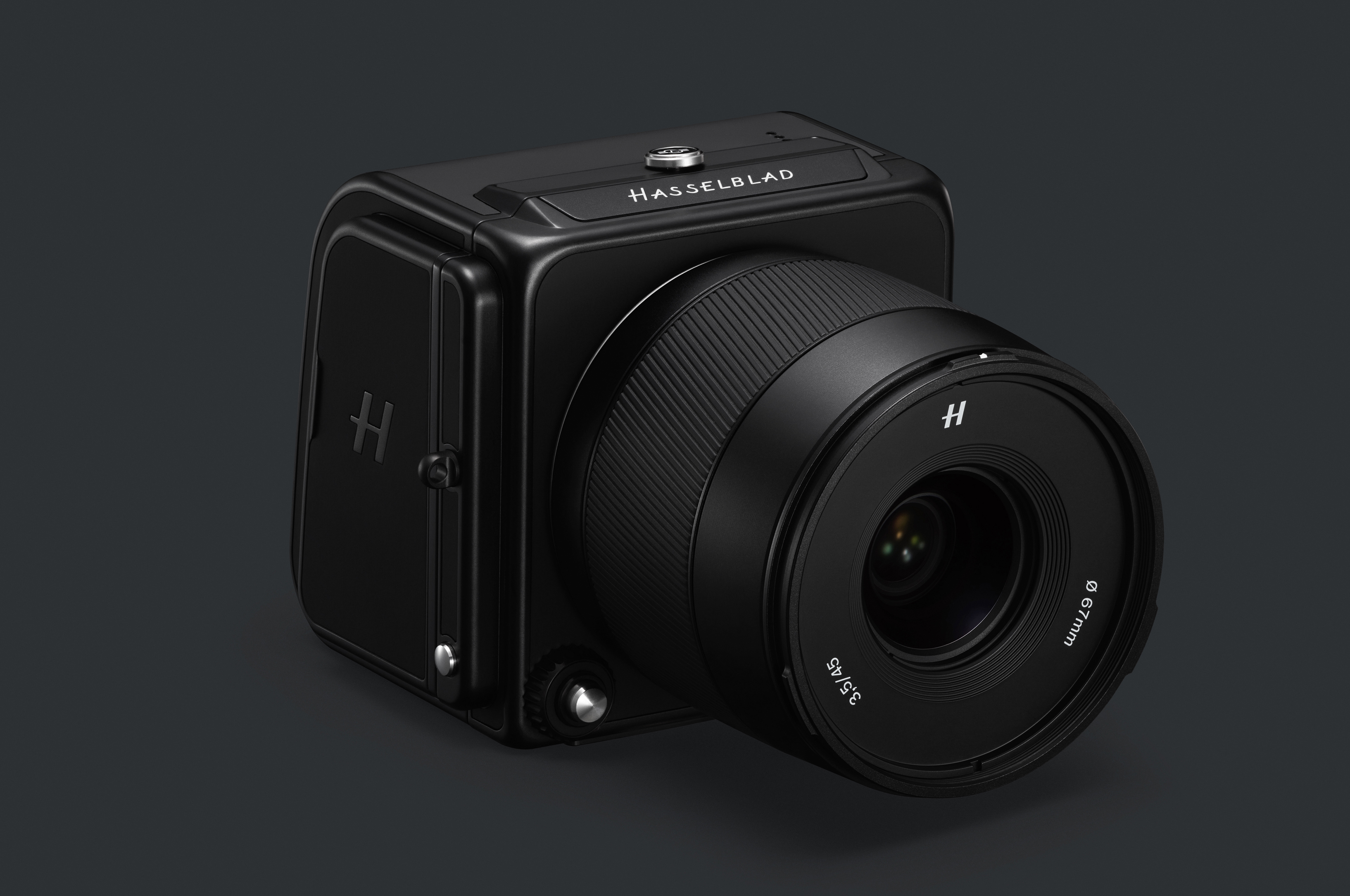 Hasselblad Celebrates 50 Years on the Moon with 907X Special Edition