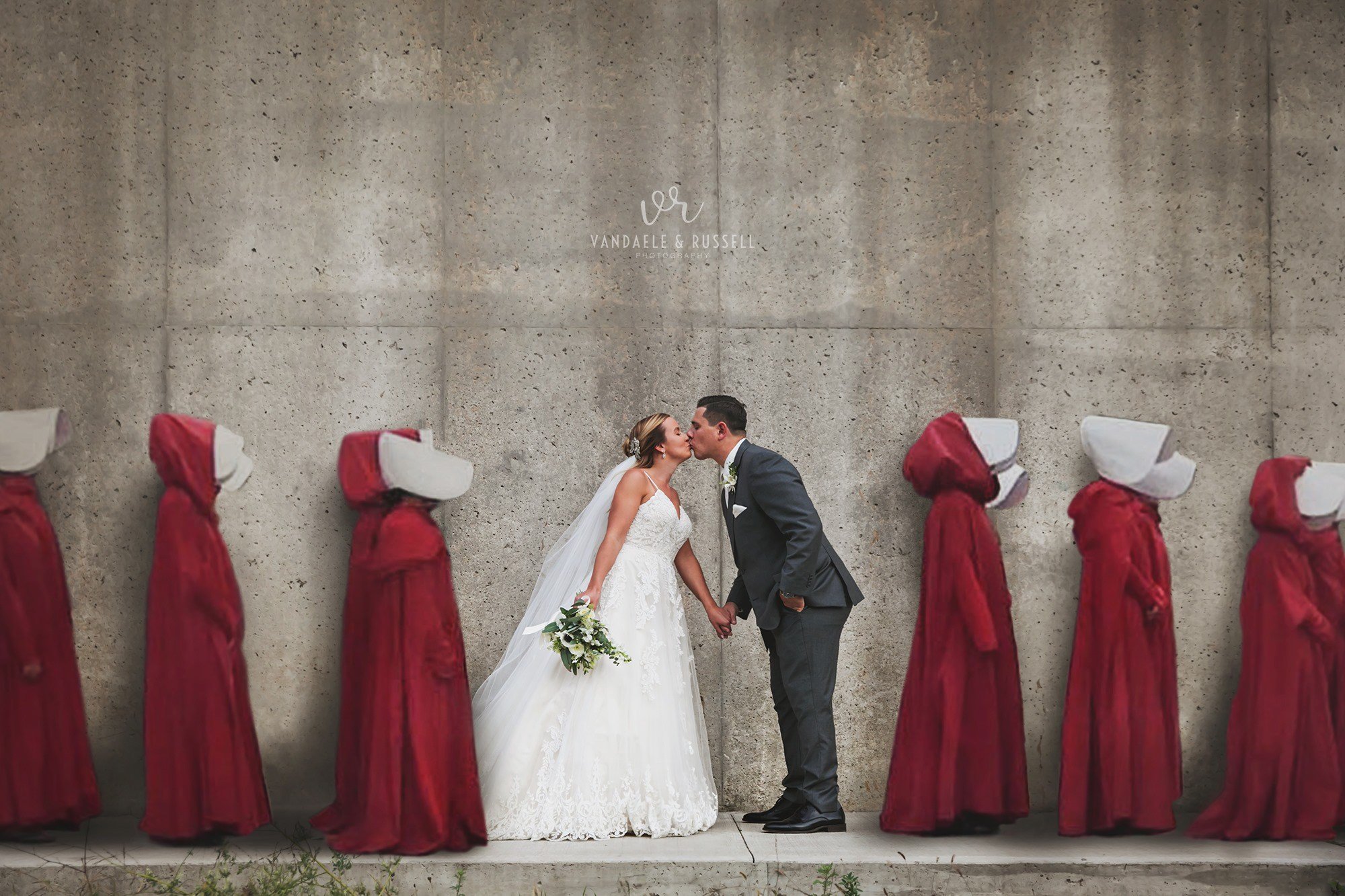 People Outraged Over Handmaids Tale Wedding Photo, Thats the Point says Photographer