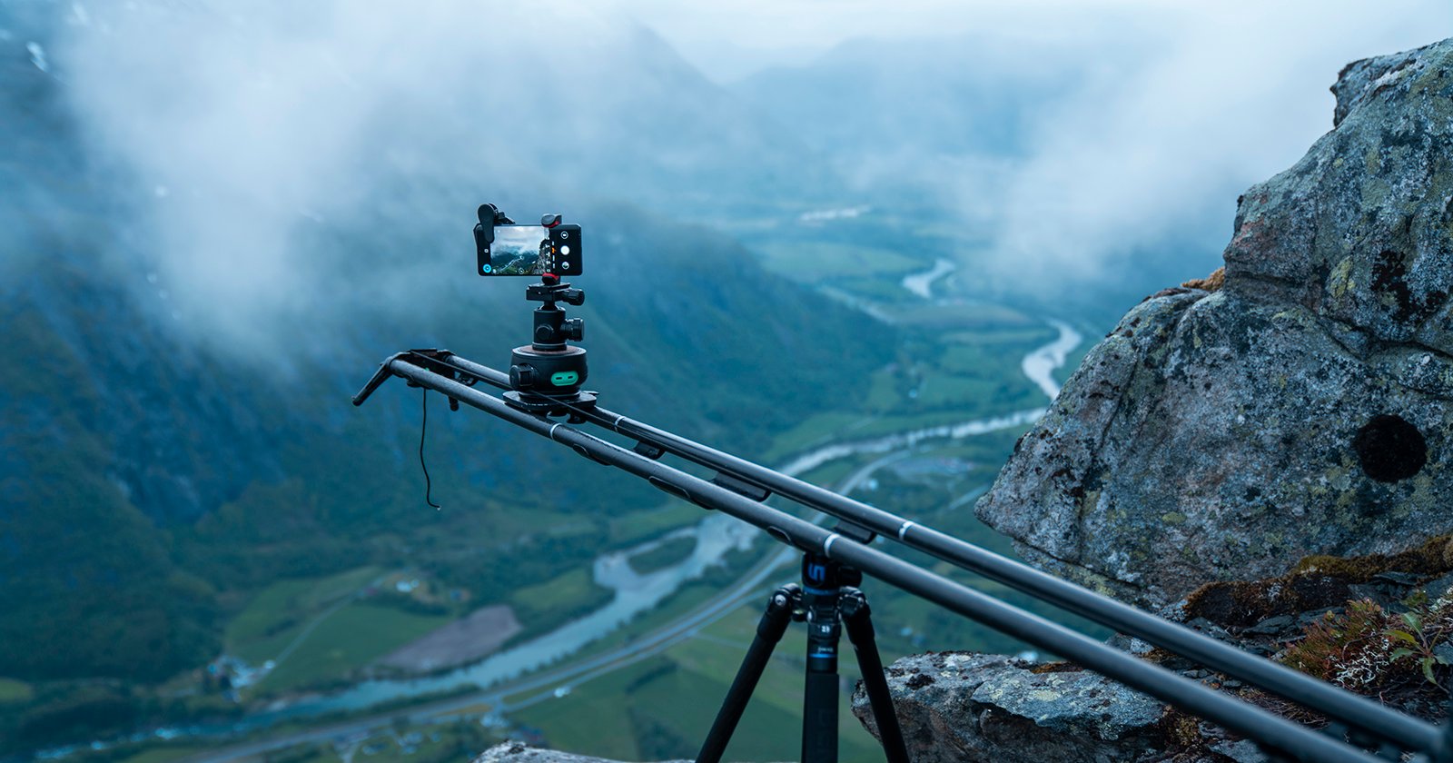 This Pro Tried to Shoot a Professional-Grade Timelapse on a Smartphone