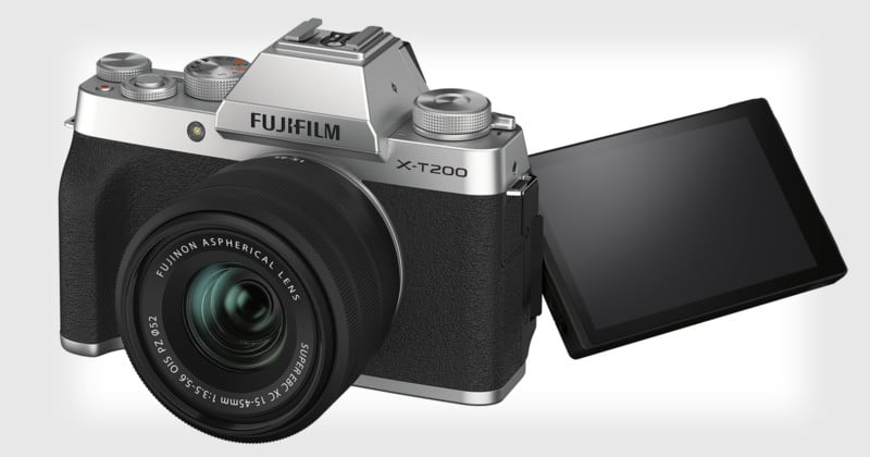 Fujifilm Launches Mid-Range X-T200 and Affordable XC 35mm f/2 Lens