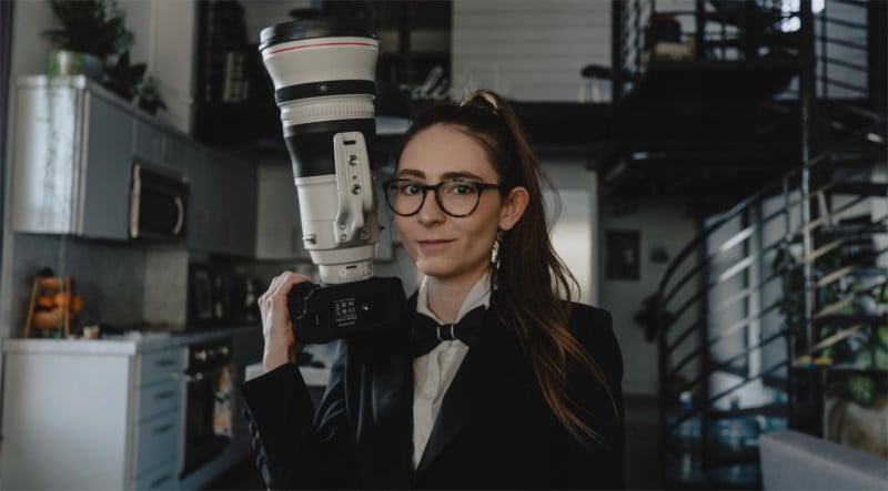 Shooting Portraits with a $12,000 400mm f/2.8 Lens