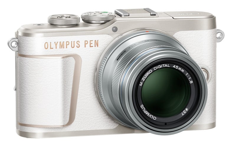 c18 EPL10 WHT Left M45mmf18 SLV