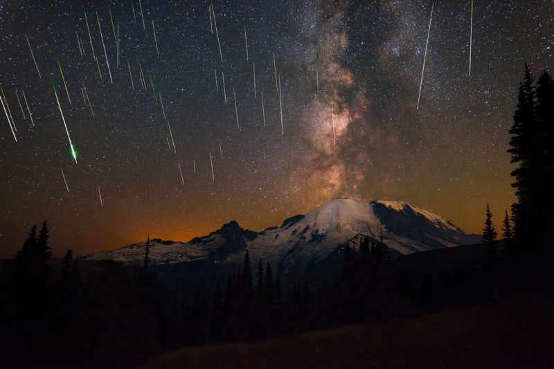 This Photo Shows Perseid Meteors and the Milky Way Erupting Over Mount Rainier