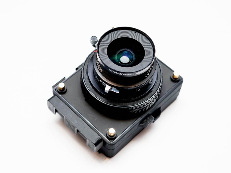 chroma cameras Small679 1 16