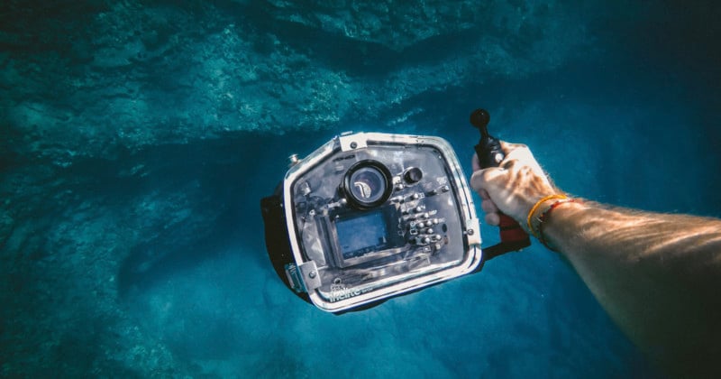  cameras underwater 