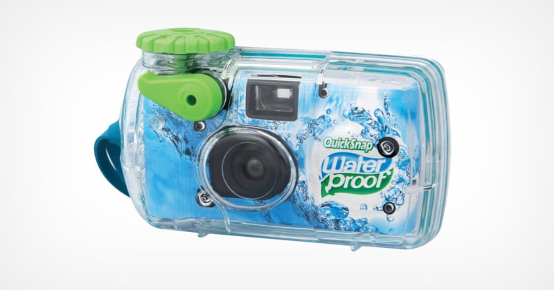 Fujifilm Re-Releases the QuickSnap Waterproof 800 Disposable Camera