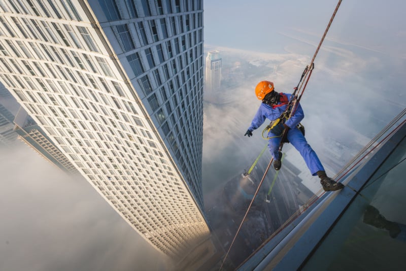 Photos of Dubai Window Cleaners That Will Make Your Palms Sweaty
