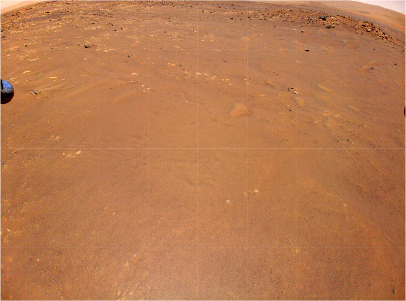 Watch and Listen to NASAs Ingenuity Drone Fly Over the Martian Surface