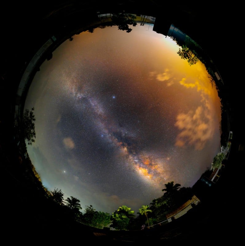 This 600MP 360 Panorama Has a Full-Sky View of the Milky Way