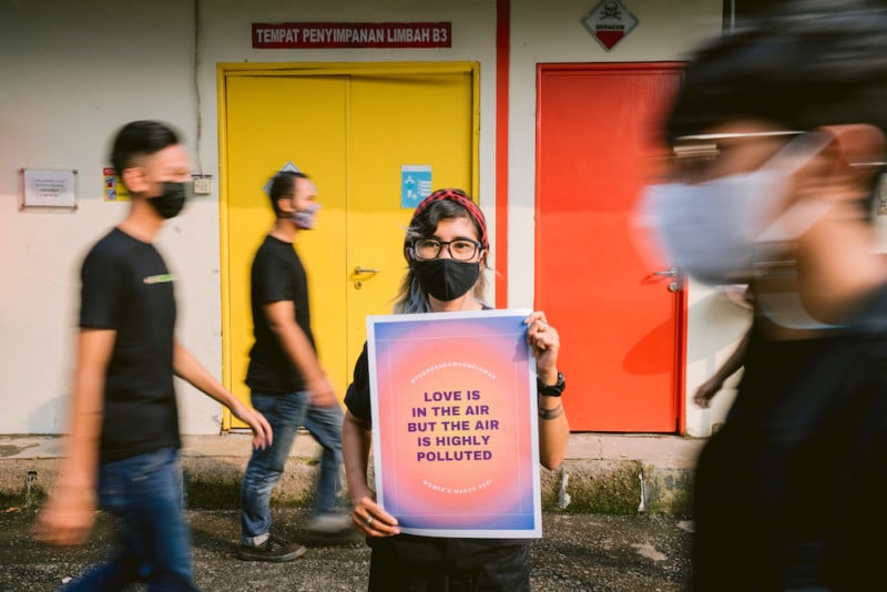  photographer combines protest social media spur 