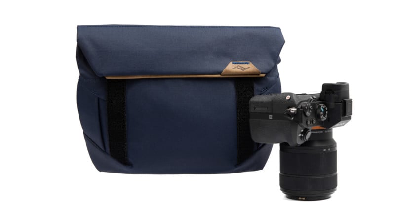 Peak Design Launches the Three in One Field Pouch V2