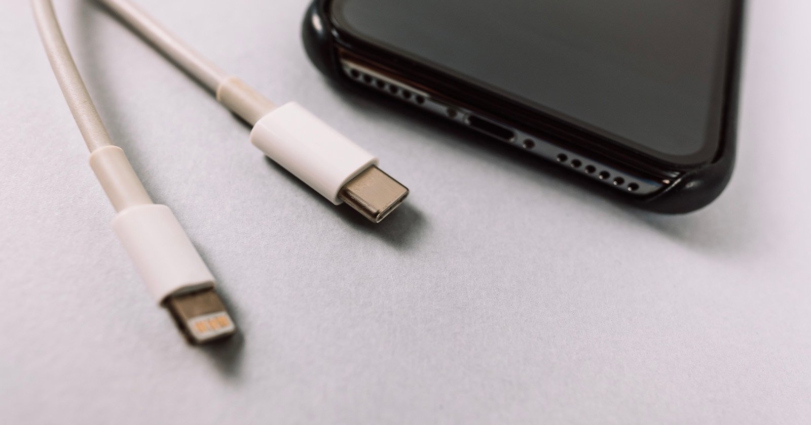 EU Gives Final Approval to Law that Will Force Apple to Use USB-C