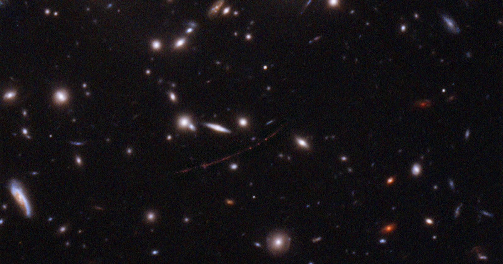 Hubble Snaps Record-Breaking Photo of Star 12.9 Billion Light Years Away