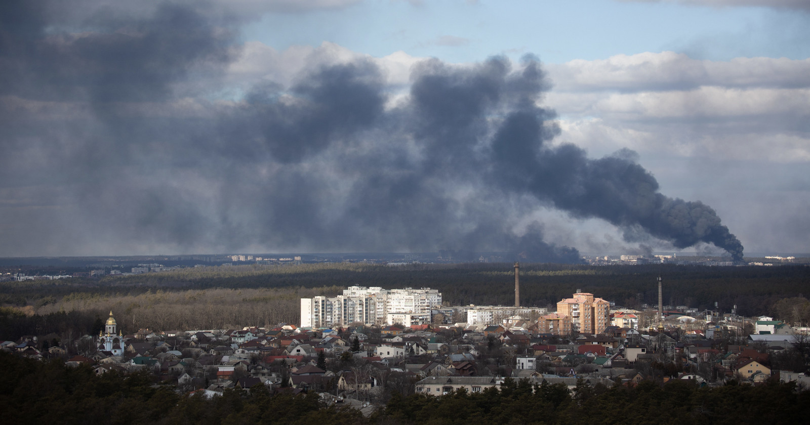 Photojournalist Lynsey Addario Captures the Unfolding War in Ukraine