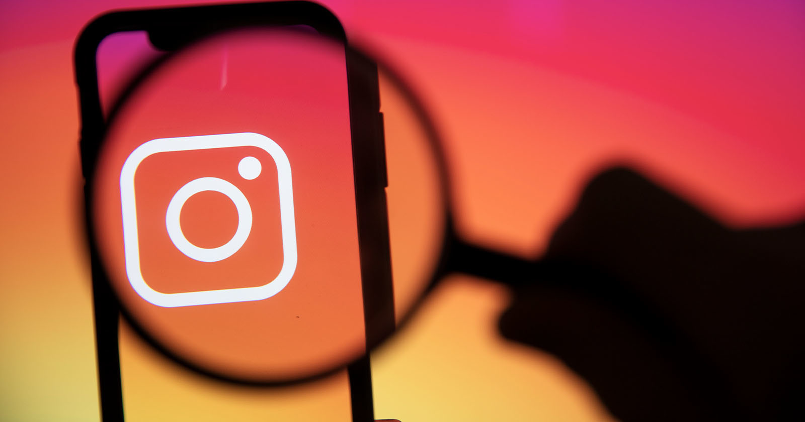  russia seeks criminalize facebook instagram extremist 