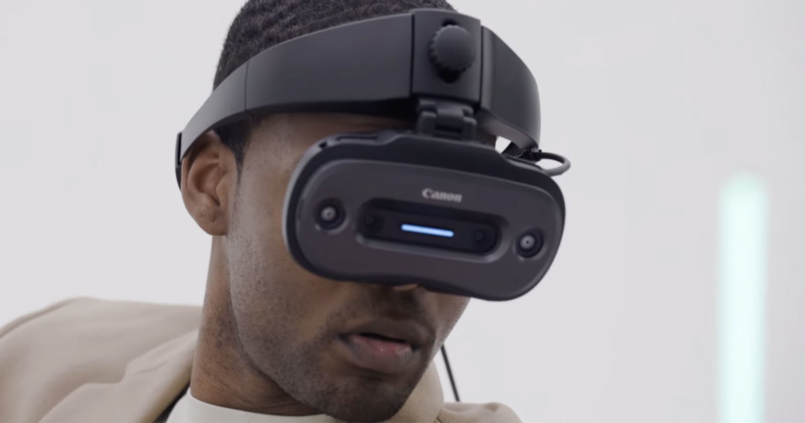  canon mreal headset fuses reality real-time 
