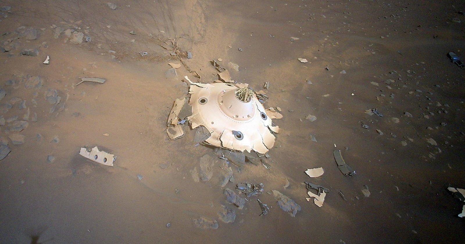 NASA Ingenuity Helicopter Captures Spacecraft Wreckage on Mars