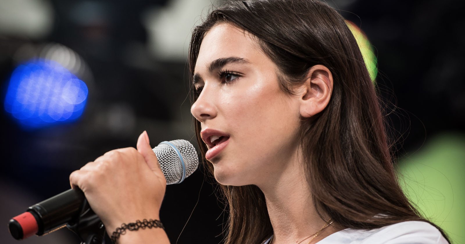 Singer Dua Lipa Sued for a Second Time for Sharing Paparazzi Photo