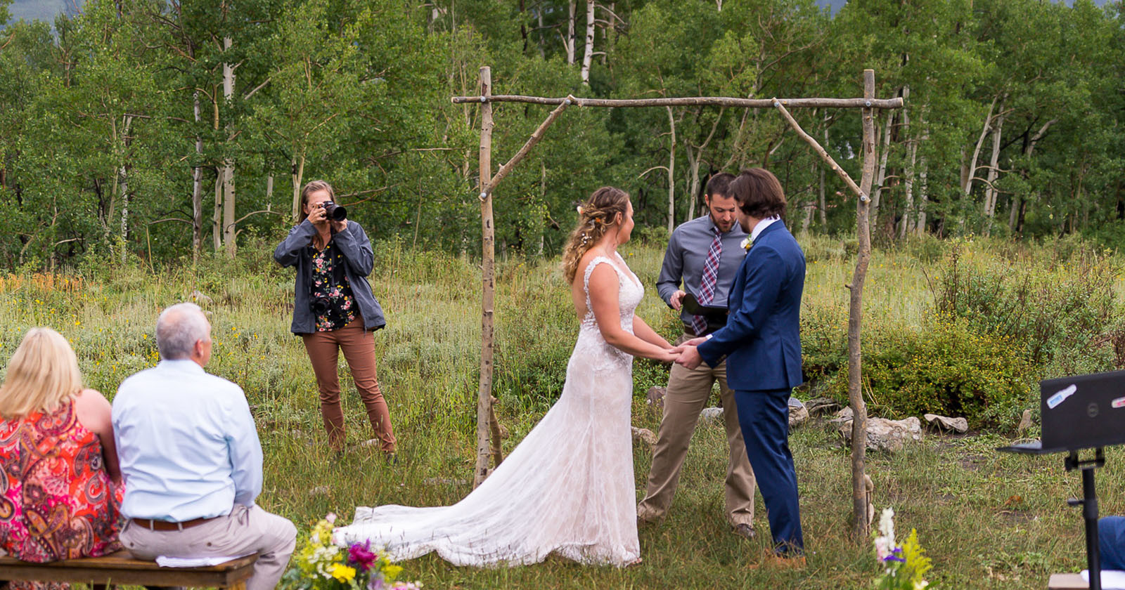  how choose wedding photographer 