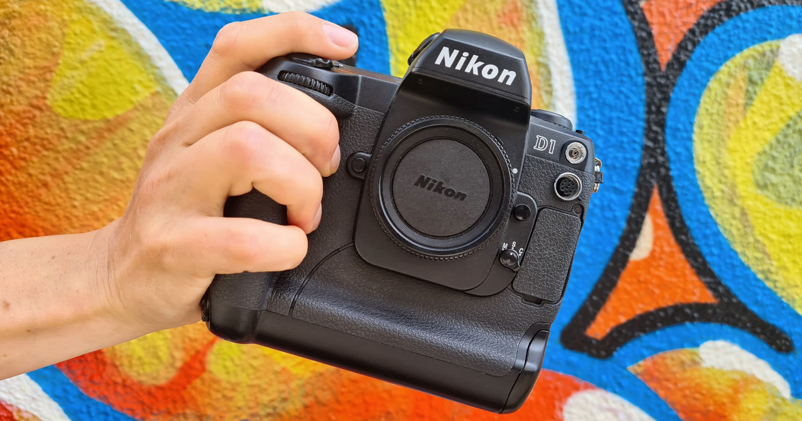 Revisiting the D1, Nikons First DSLR, 23 Years Later