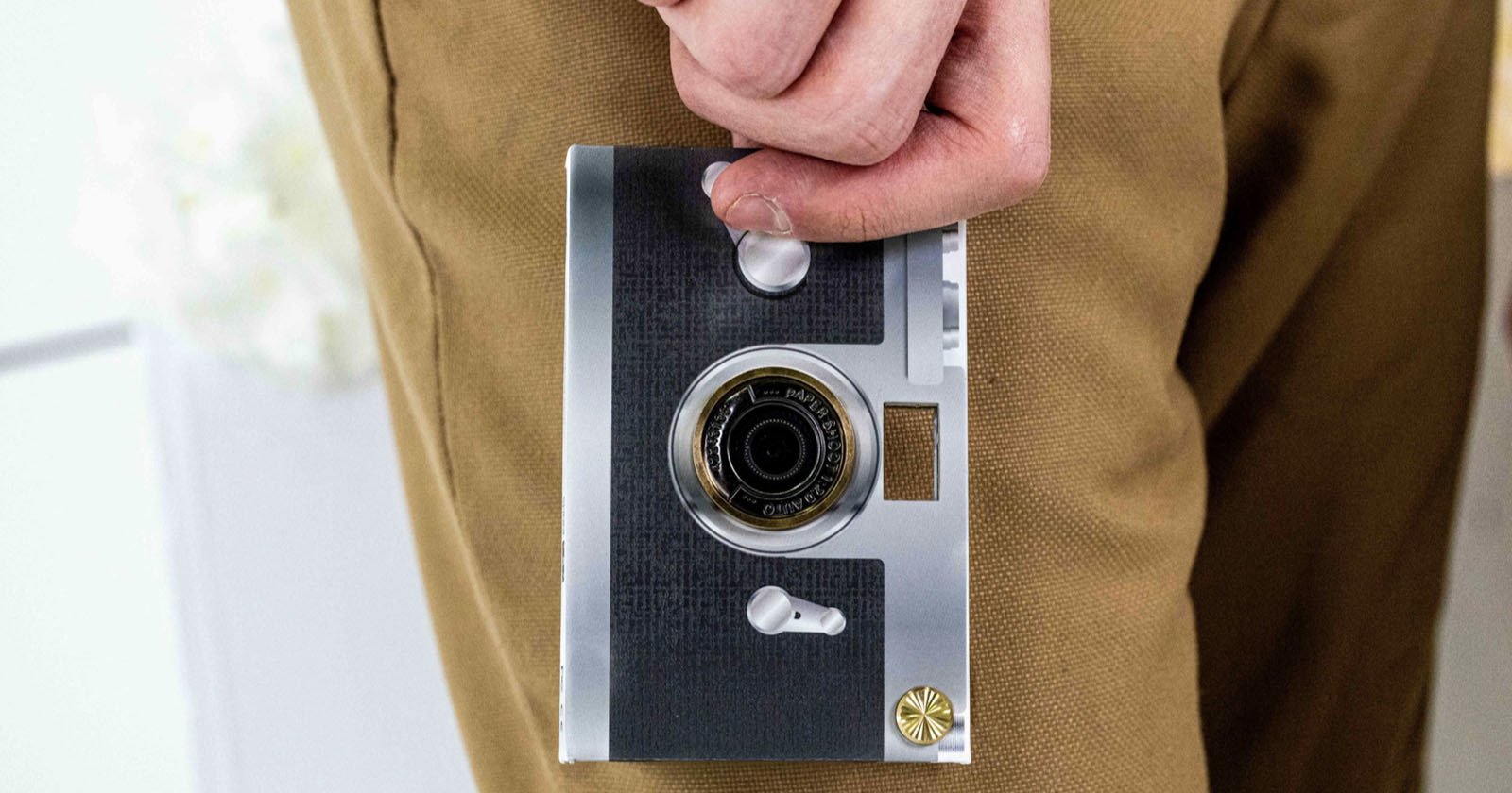 Flat and Fun 16MP Digital Camera is Made out of Paper
