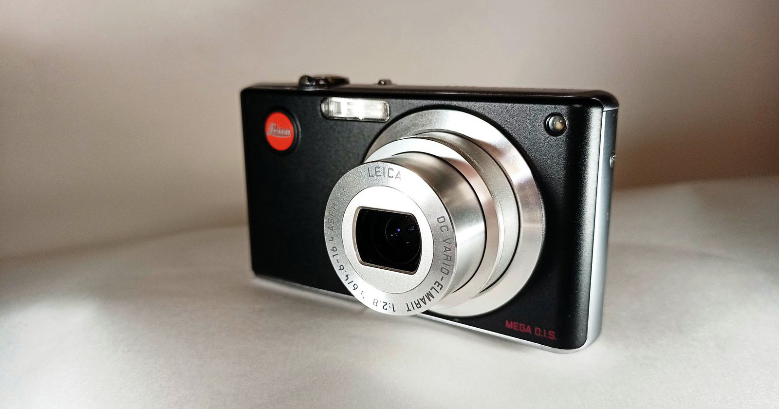 Homemade Leica Monochrom, or: How I Learned to Stop Worrying and Love Broken Sensors