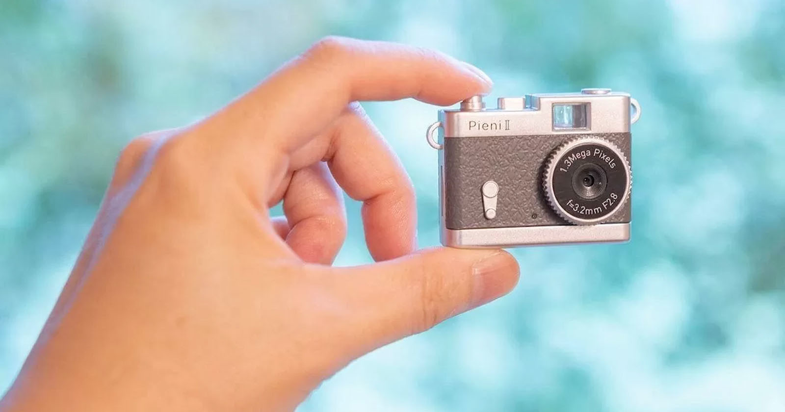 Tokinas Mini Pieni II Toy Camera Actually Takes Tiny Photos and Videos