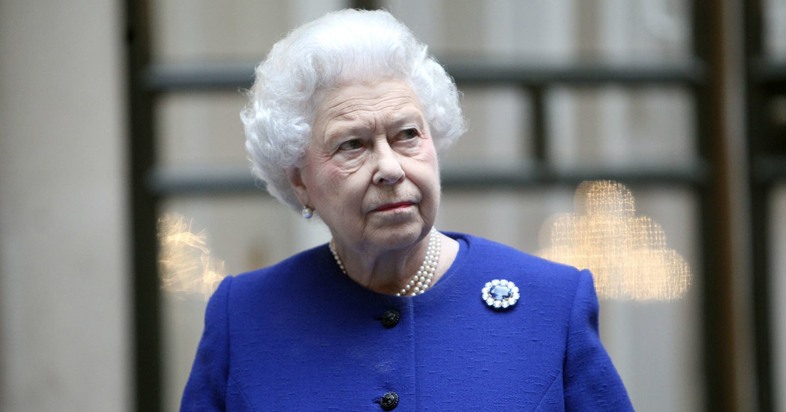  photographer reveals story behind queen last public 