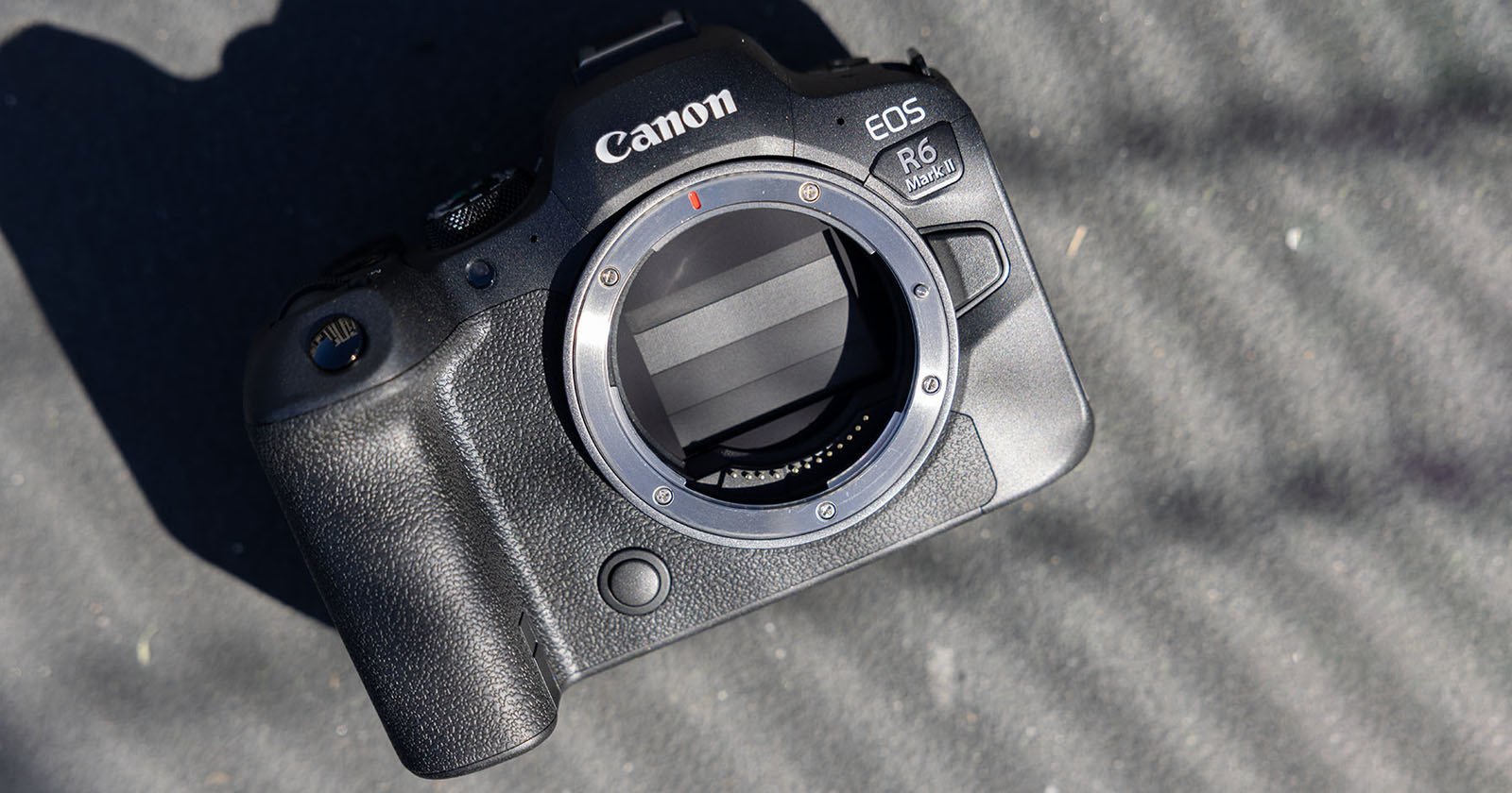  canon eos mark 2mp 40fps shooting improved 