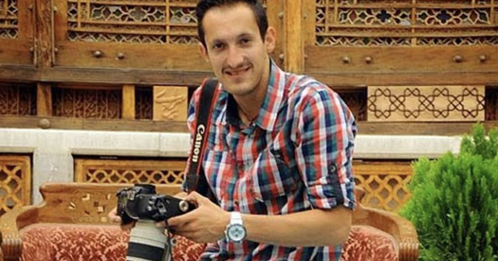  iranian photographer set shoot world cup arrested 