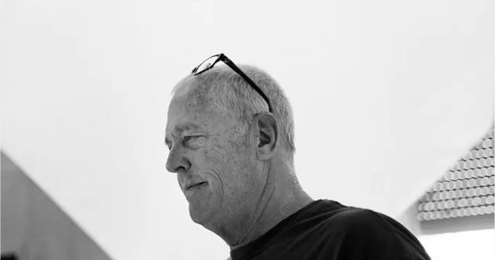  legendary surf photographer art brewer has died 