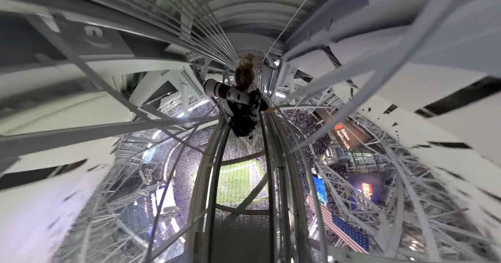  nfl photographer shares dizzying view from stadium catwalk 