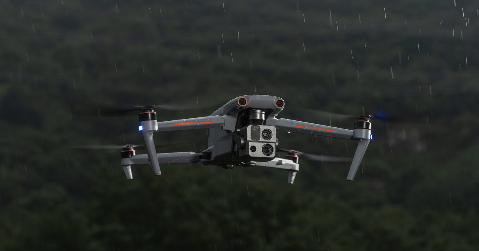  autel evo max drone has three cameras 