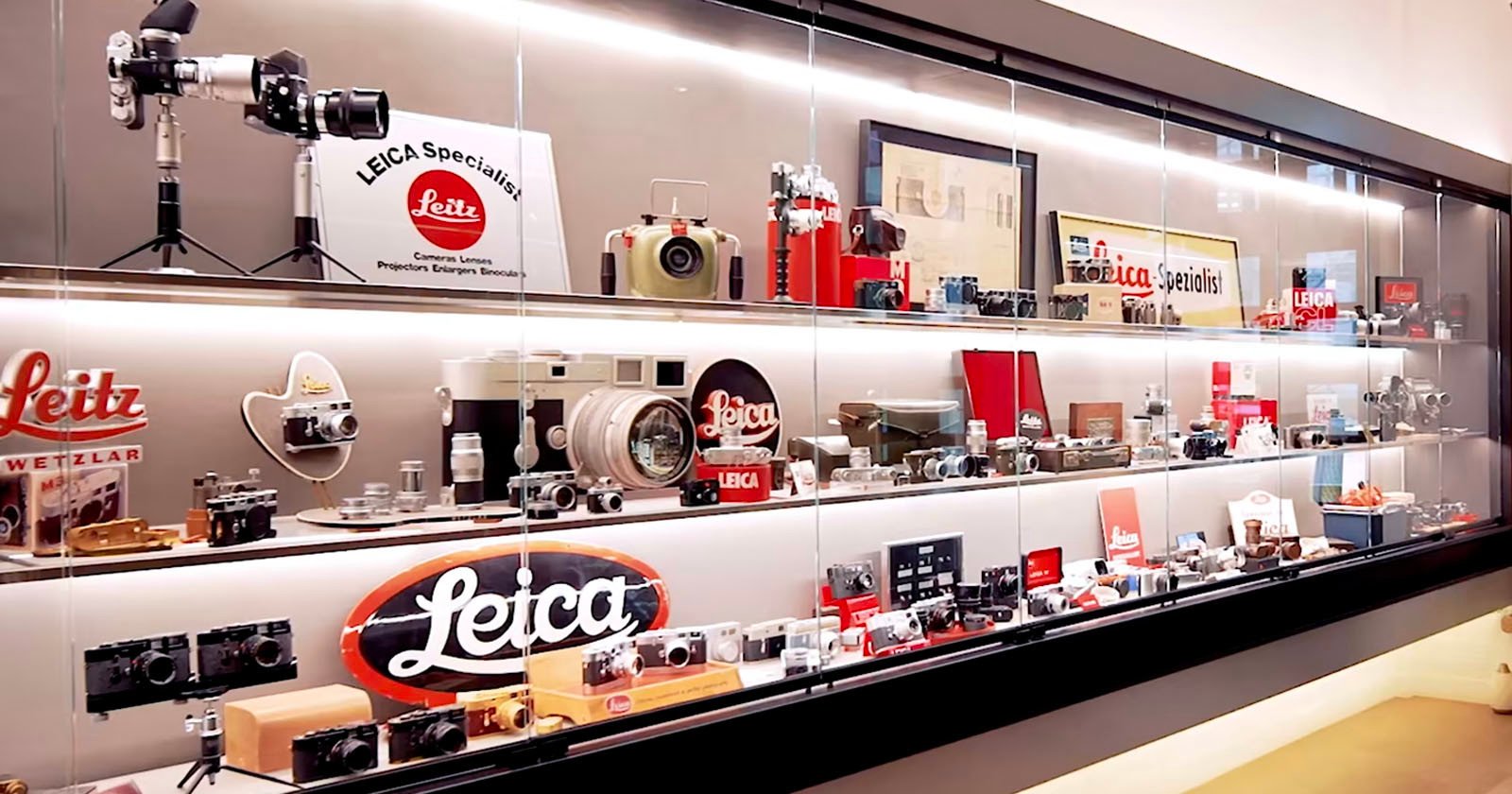  collector has many leica cameras opened his 