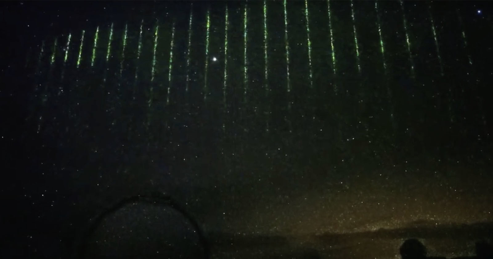  mysterious green laser beams over hawaii came from 