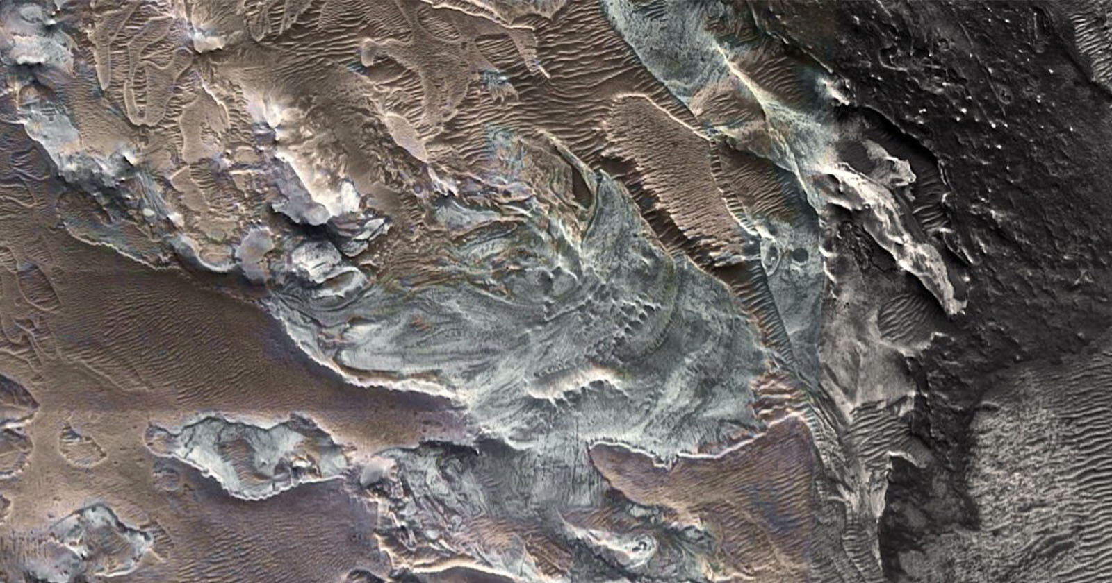  image ancient glacier mars raises hopes human 