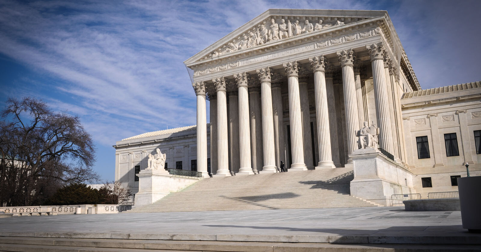 Senators Are Pushing to Install Cameras Inside the Supreme Court